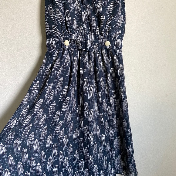 NAVY BLUE SLEEVELESS DRESS💙 - Picture 2 of 3